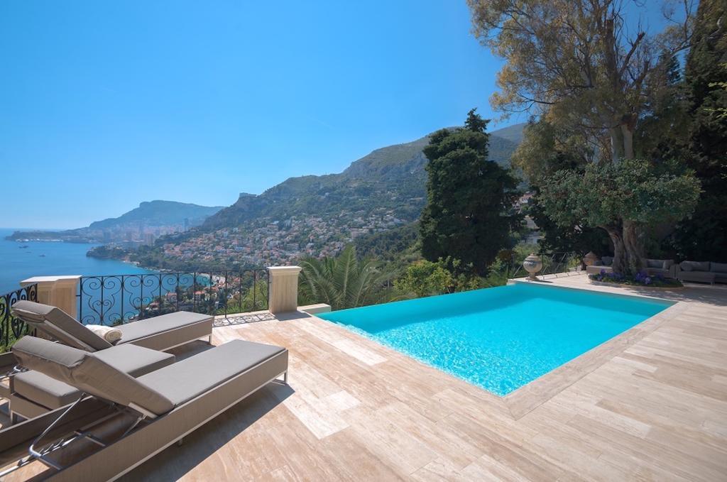 Luxurious Villa Overlooking Monaco 로퀴에브륀캡마르탱 외부 사진
