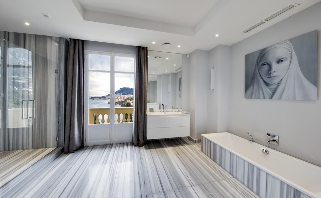 Luxurious Villa Overlooking Monaco 로퀴에브륀캡마르탱 외부 사진